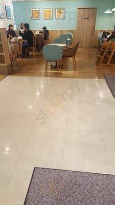 モスバーガー 南港atc店