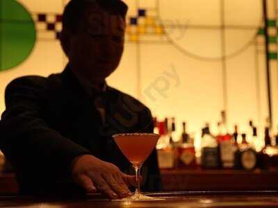 オールド インペリアル バー