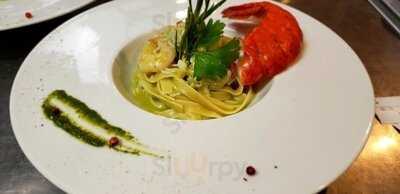 セラフィーナ ニューヨーク 丸の内店