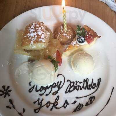 セラフィーナ ニューヨーク 丸の内店