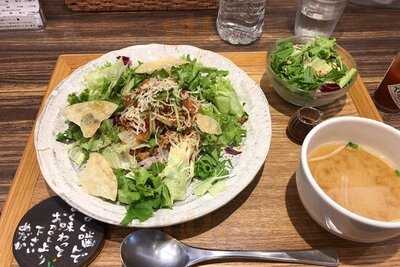 Natural Kitichen めだか 2号店