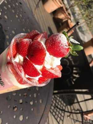 Urth Caffe Japan (アースカフェ)