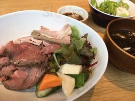 カフェ&グリルみのりみのる 新潟店