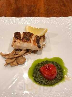 ステーキ＆ワイン オクソン