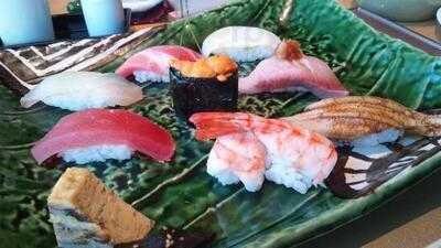 すし萬 大丸心斎橋店