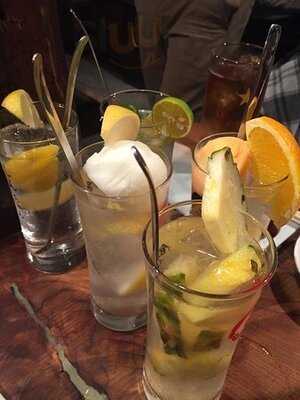 焼肉マル 心斎橋本店