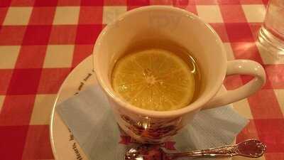 ラケル宮益坂店