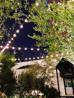 Tenoha & Style Restaurant