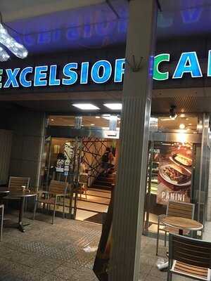 エクセルシオール カフェ 四条烏丸店