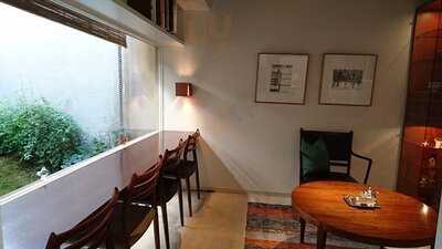 遊形 サロン・ド・テ