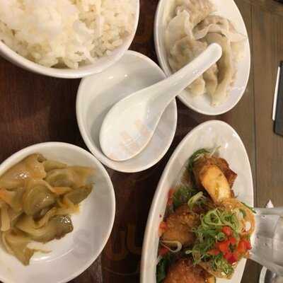 上海バール エキマルシエ大阪店