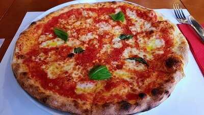 Pizzeria Trattoria Da Sasa