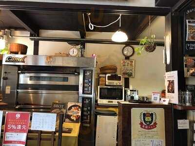 カフェ フロッシュ