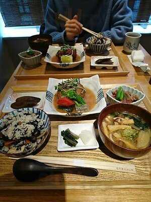 京都八百一本館 きょうのおかず