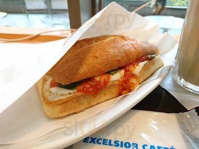 エクセルシオールカフェ 淀屋橋店