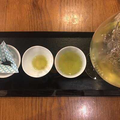 表参道 茶茶の間