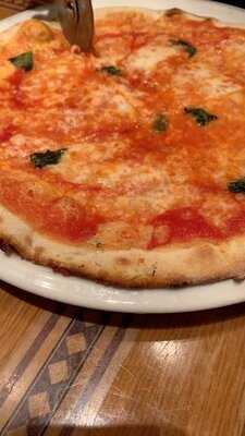 ペッシェドーロ 新宿店