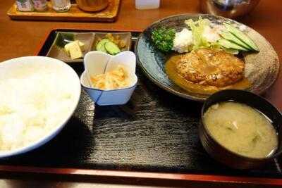 若とり 大通南店