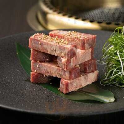 焼肉・しゃぶしゃぶ たちばな ヒルトンプラザイースト店