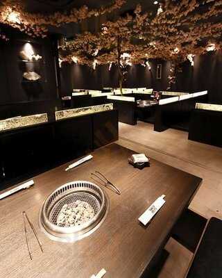 焼肉・しゃぶしゃぶ たちばな ヒルトンプラザイースト店