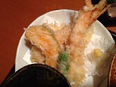 鮨酒肴や 魚忠本店