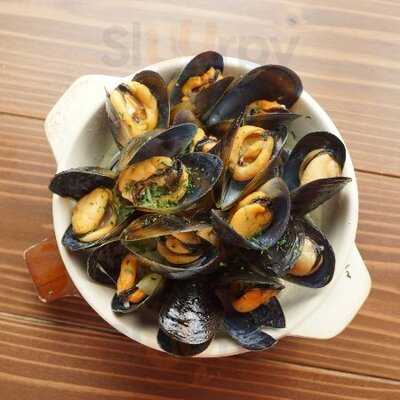 炭火とワイン 梅田店