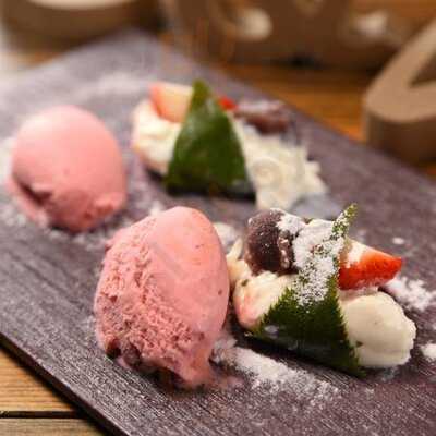 炭火とワイン 梅田店