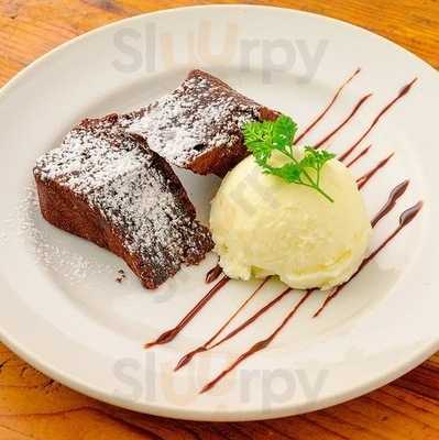 イタリアンバル＆グリル センバキッチン 本店