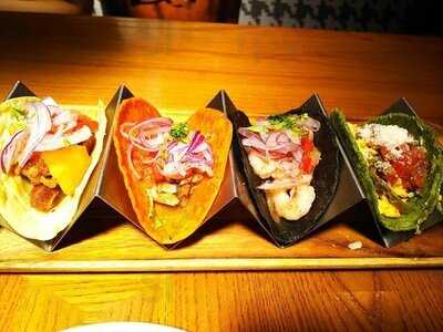 ラス ドス カラス