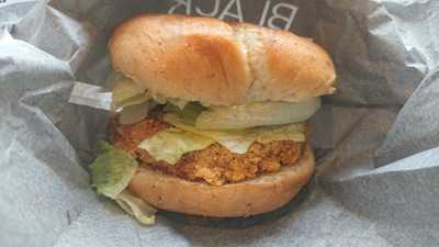 ケンタッキーフライドチキン梅田hep通り店