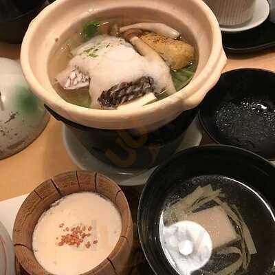 とうふ料理 八かく庵 大阪マルビル店