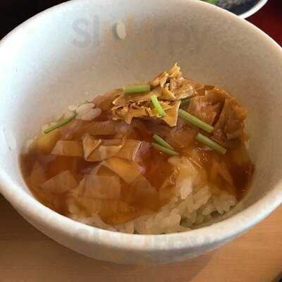 とうふ料理 八かく庵 大阪マルビル店