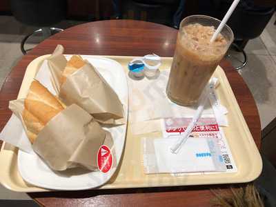 ドトールコーヒーショップ ホワイティうめだセンターモール店