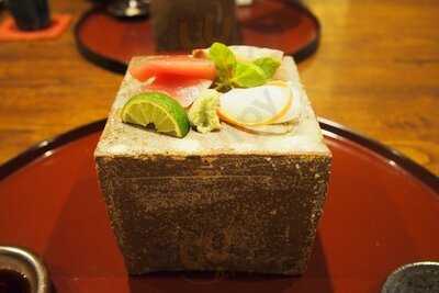 祇園 東山 つじ華