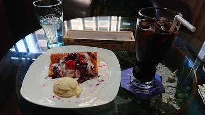 ベリーベリー カフェ 河原町二条店