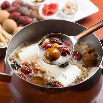 中国火鍋専門店 小肥羊 大阪本店