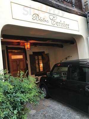 ビストロ・スリージェ