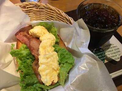 フレッシュネスバーガー 上本町店