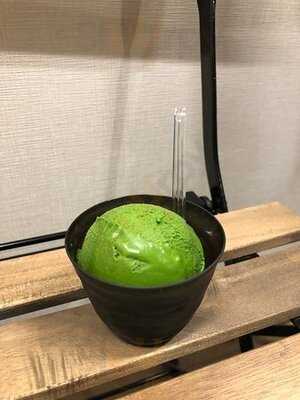 ななや京都三条店