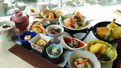 和食処旬彩亭