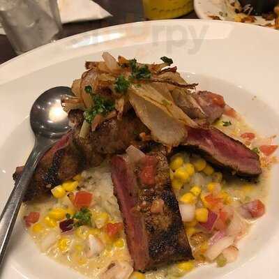 フライデーズ ユニバーサルシティ ワコウビル店