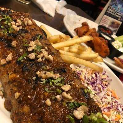 フライデーズ ユニバーサルシティ ワコウビル店