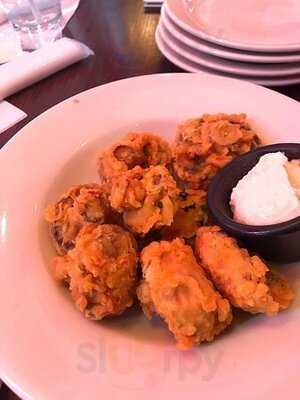 フライデーズ ユニバーサルシティ ワコウビル店