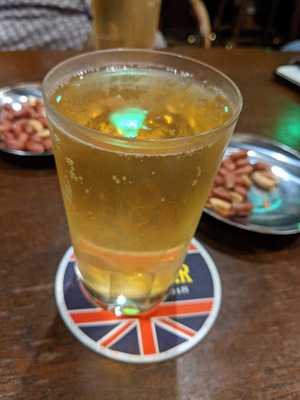 Samboa Bar ヒルトンプラザ イースト店