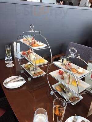 ラウンジ サウスコート