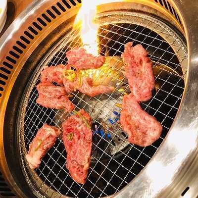 コリアンダイニング 李朝園 十三店