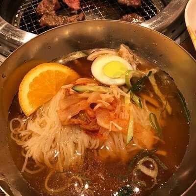 コリアンダイニング 李朝園 十三店