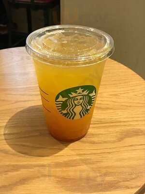 スターバックスコーヒー 京都四条通ヤサカビル店