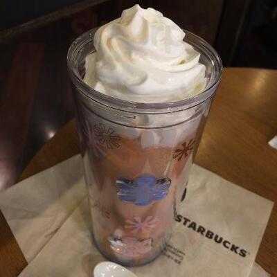 スターバックスコーヒー 京都四条通ヤサカビル店