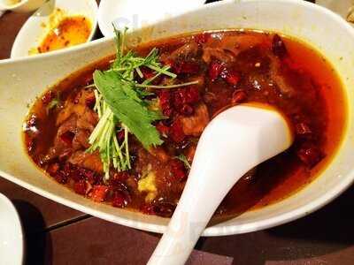 路地裏本格中華 陳家私菜 新宿店